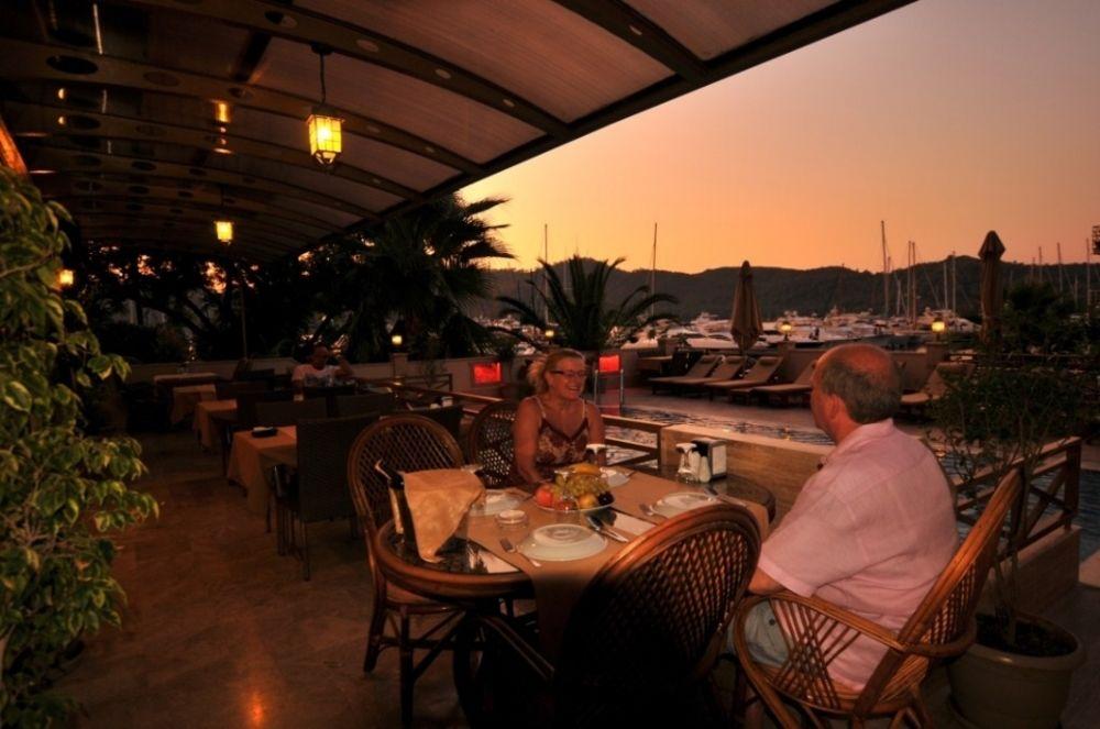 Hotel Doruk Fethiye Buitenkant foto