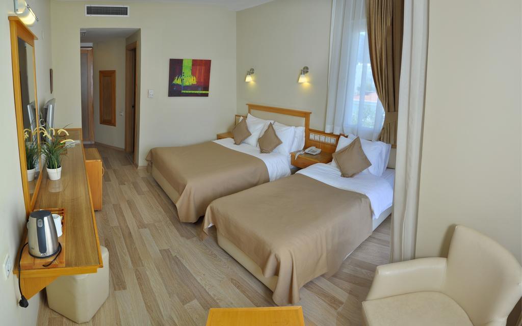 Hotel Doruk Fethiye Buitenkant foto